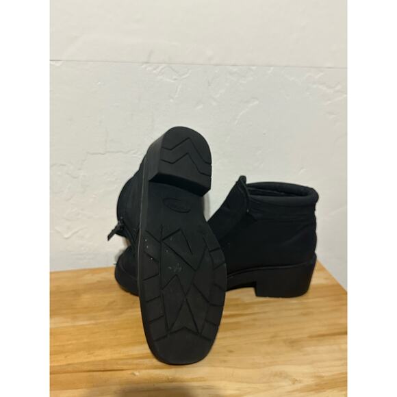 Woman's Totes Jill Boots - Size  7 Med - Weathered Footwear Ankle Boot Side Zip - Picture 6 of 6